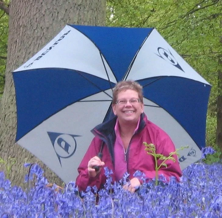 Bluebells little gaddesden (6a)